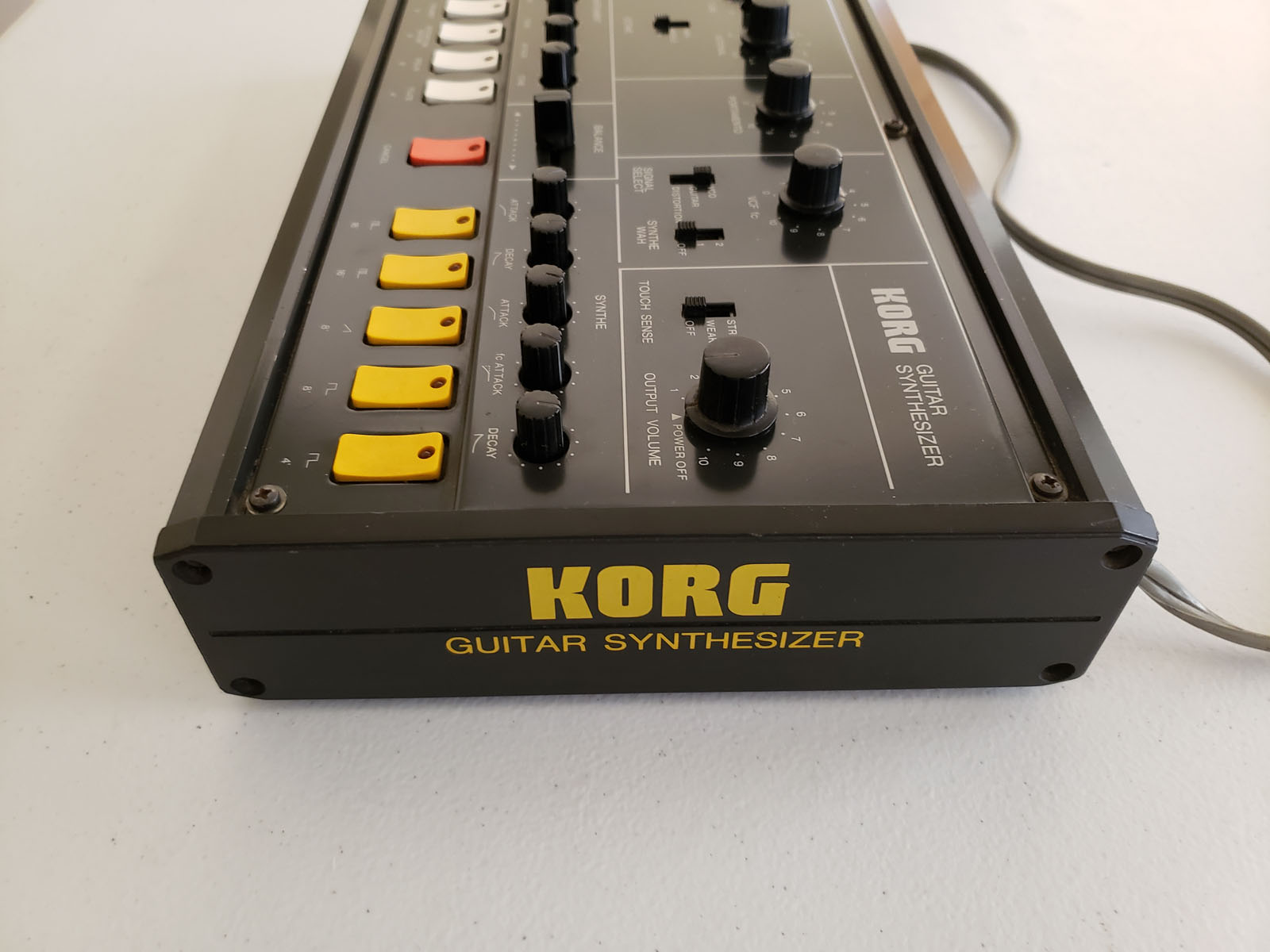 Korg X-911 Vintage Guitar Synthesizer (#265) – Synthchaser