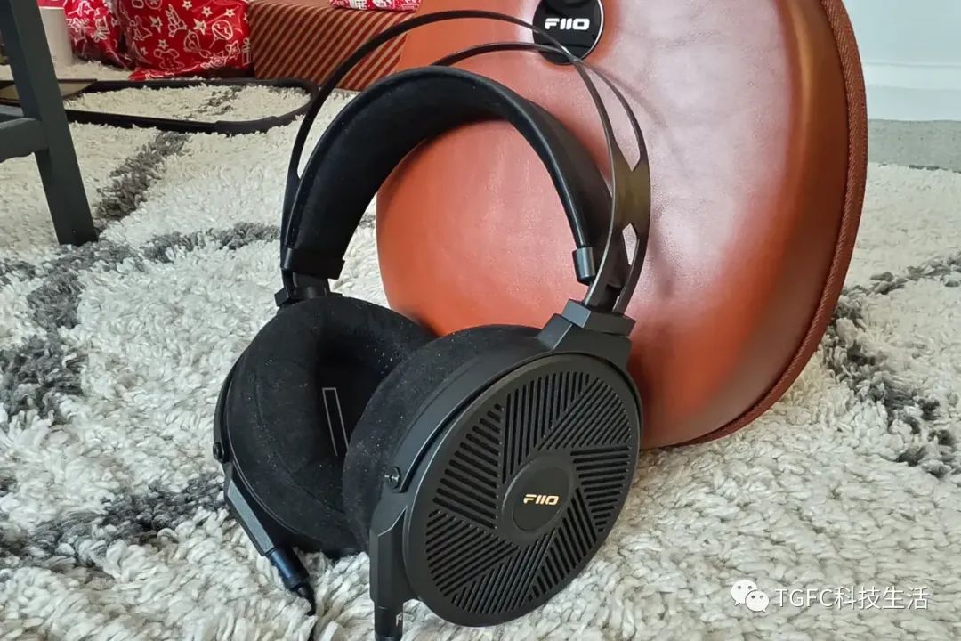 Fiio FT5: The Dark Horse of Wired Headphones – TGFC Lifestyle