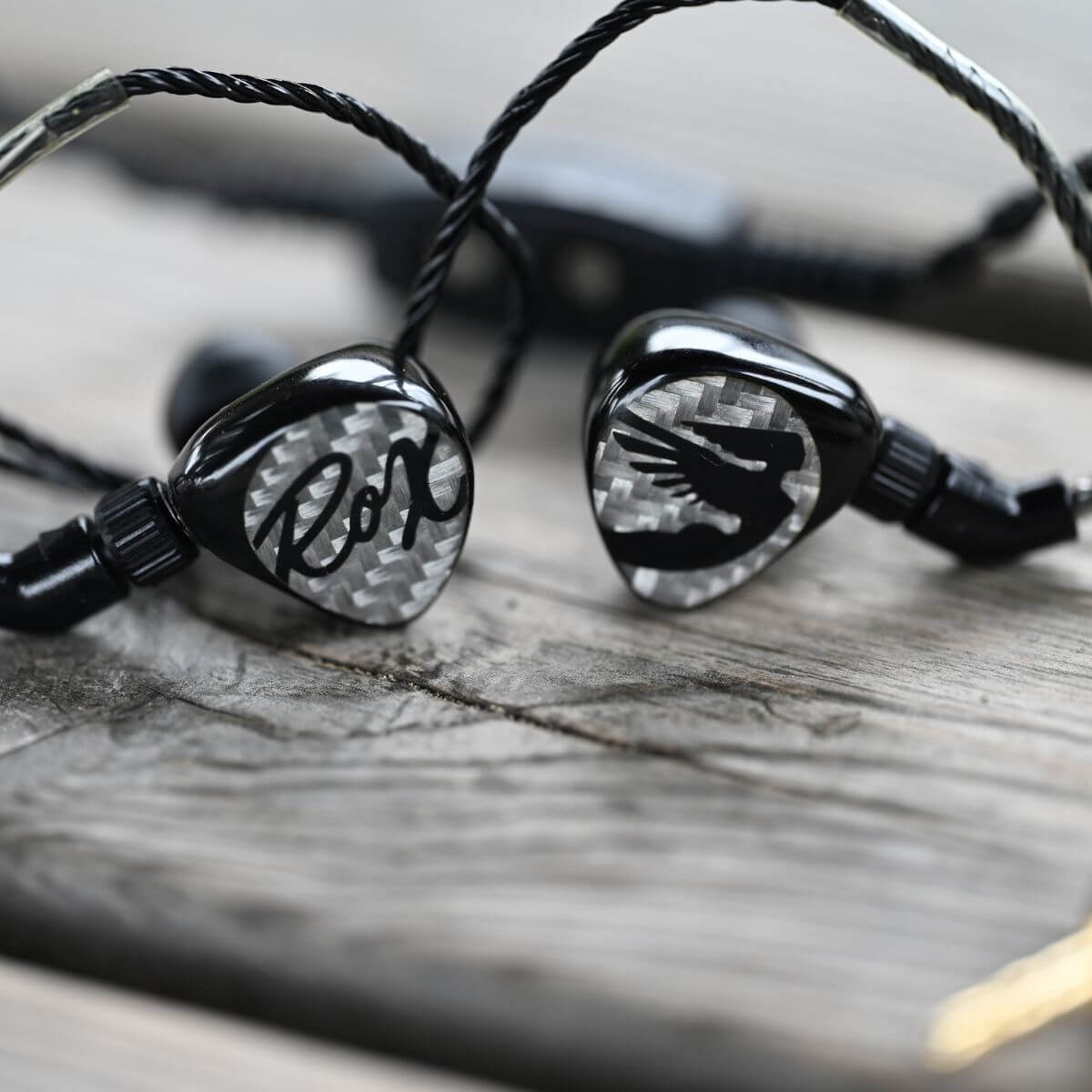 ハイエンドイヤホン JH Audio ROXANNE Universal レビュー - audio