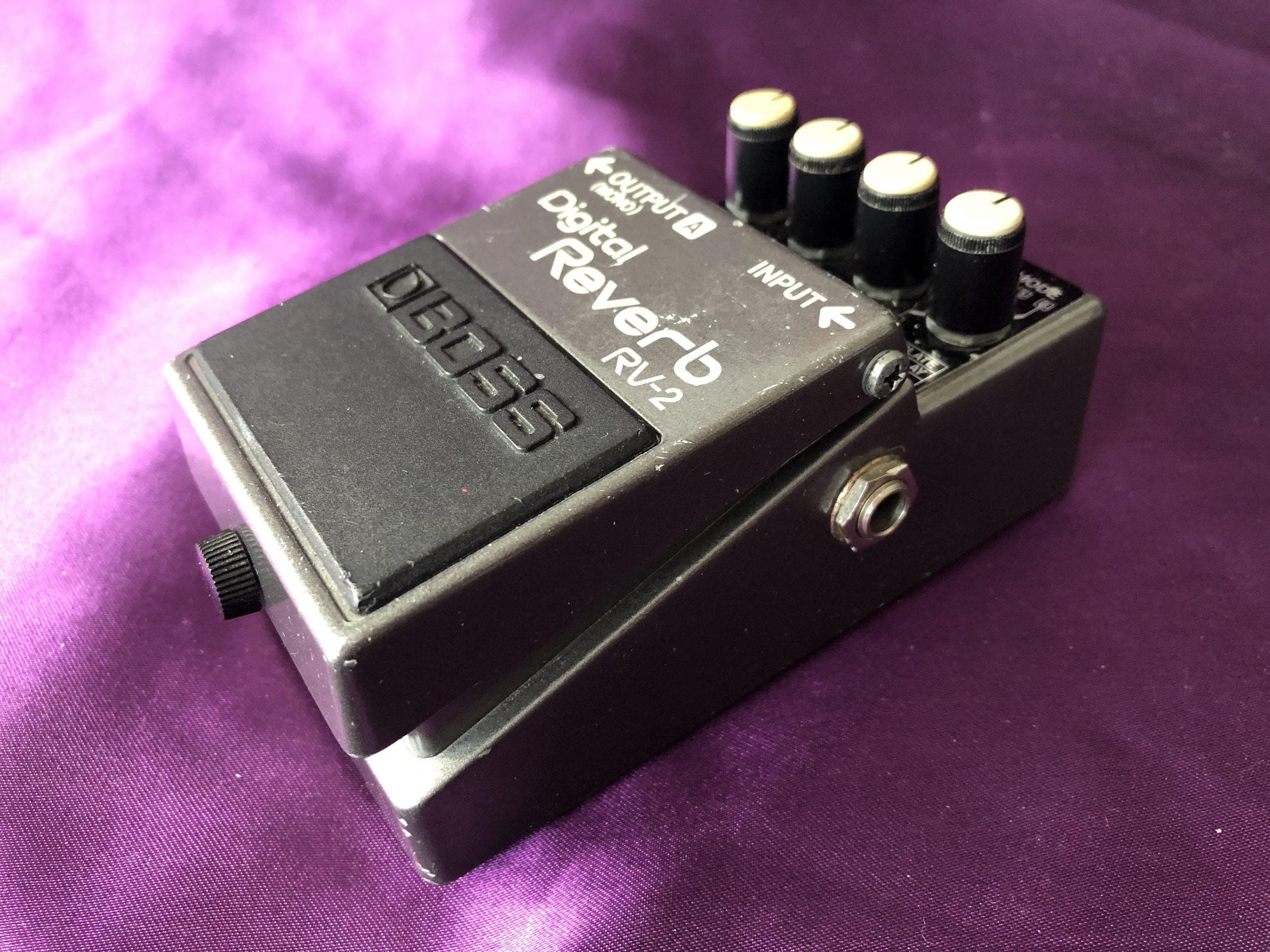 Feature – 1987 BOSS RV 2 Digital Reverb