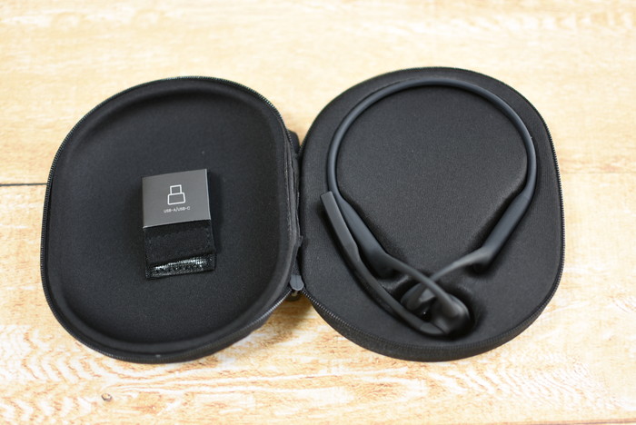 クリアな通話品質】Shokz OpenComm2 UC 骨伝導イヤホンをレビュー！