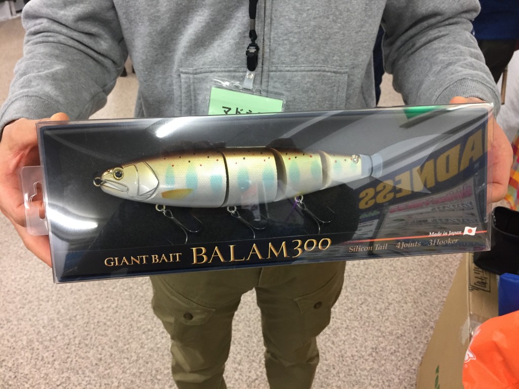 バラム300」サタン島田のジャイアントベイト【注目の悪魔的新色】平岩