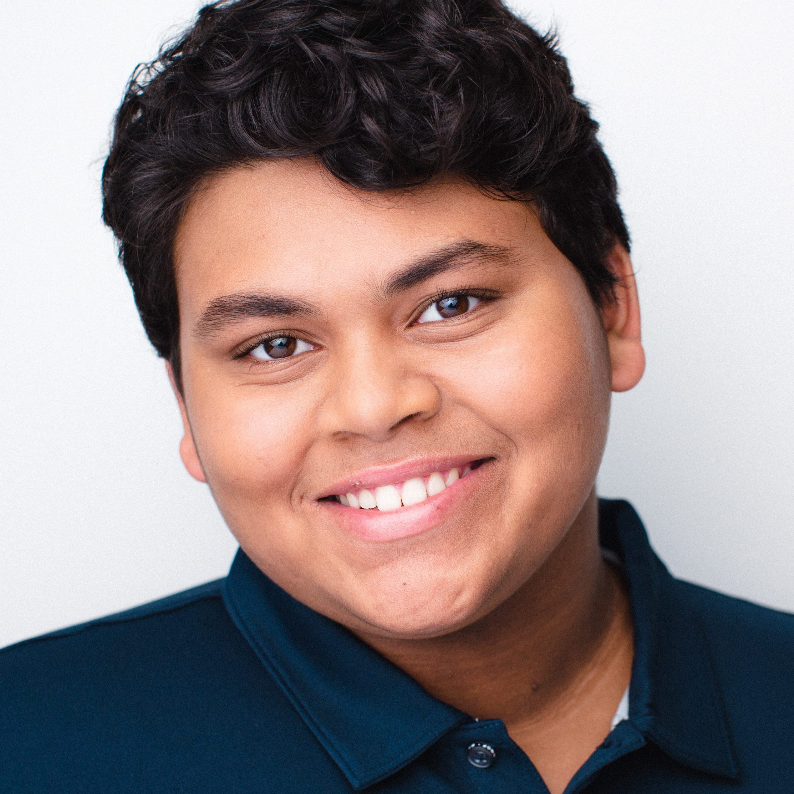 Luke Islam – TresA