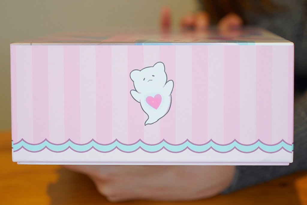 大人気VTuber結城さくな×AMICISキーボードとマウスパッドをレビュー