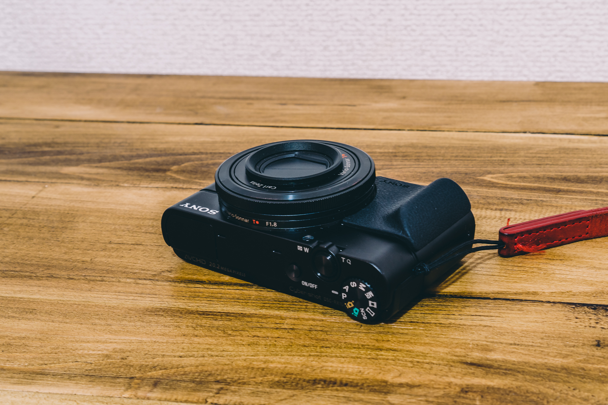 初代 RX100 レビュー | SONY RX100シリーズ史上シンプルなカメラ
