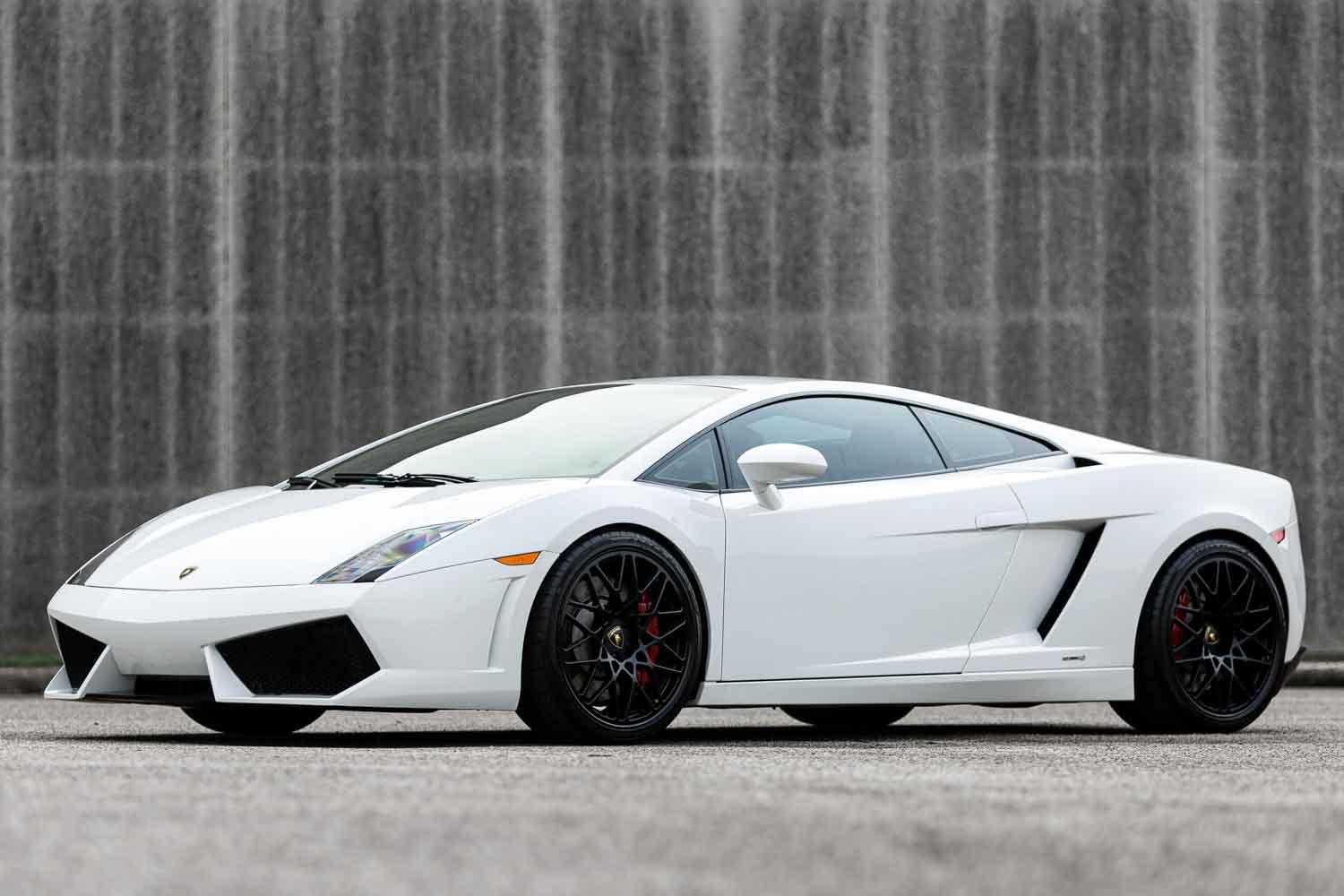 はじめてのランボルギーニには「ガヤルド」が最適！ 2000万円ちょっと