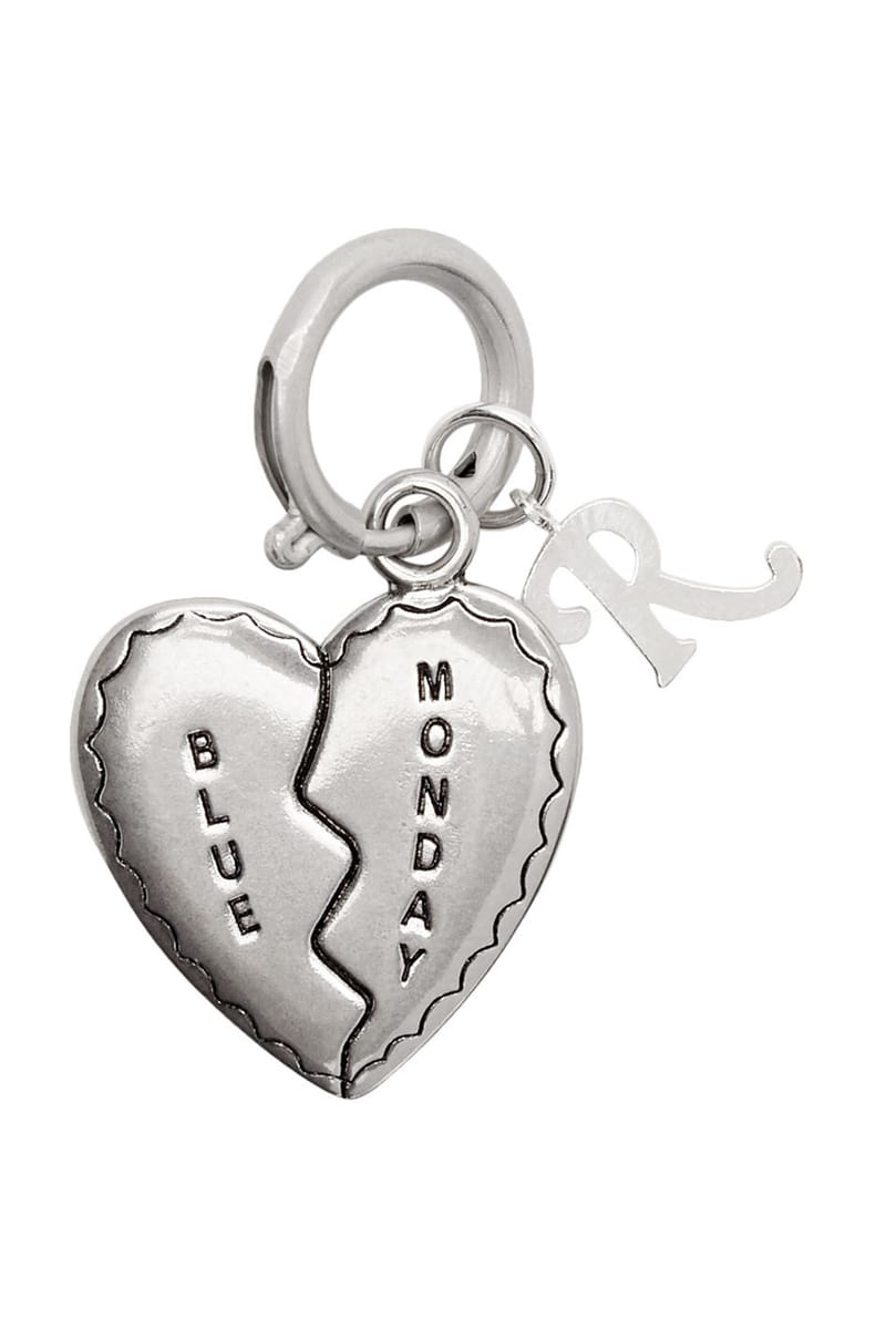 ラフシモンズよりクラフト感煌めく新作キーリングが登場 | Hypebeast.JP