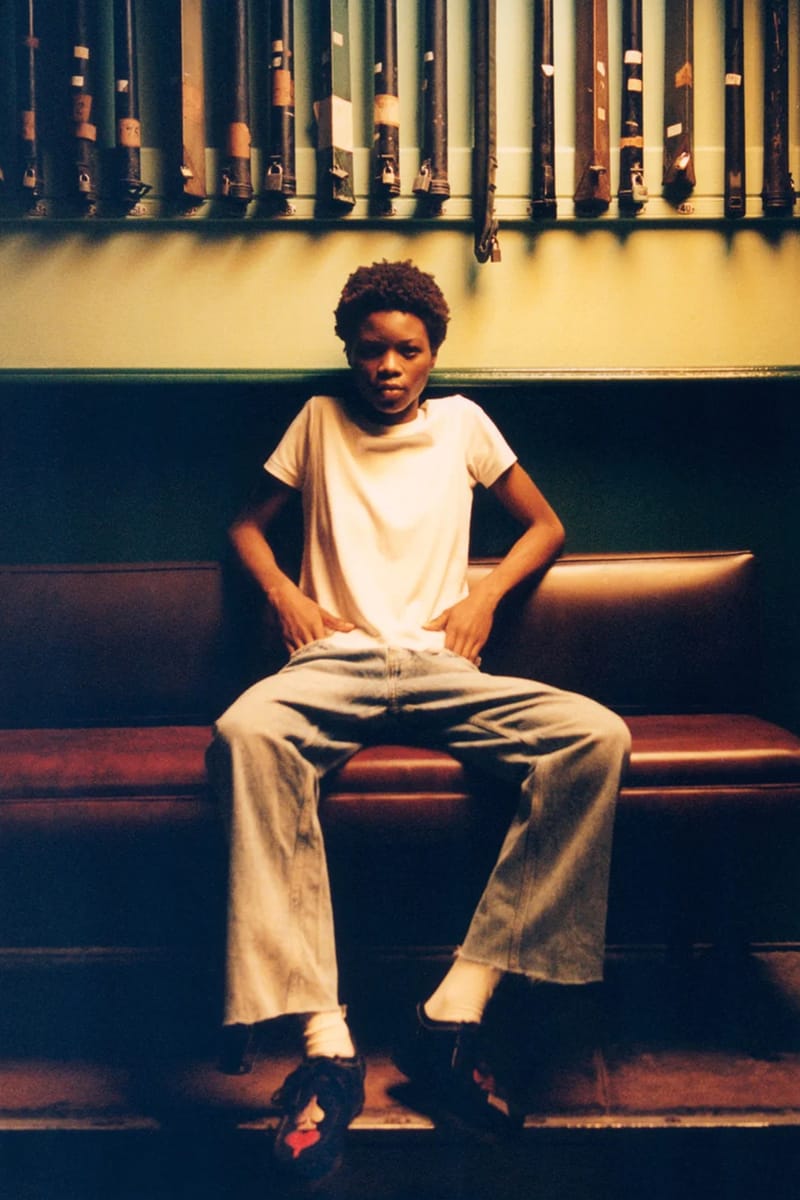 ステューシーがクラークス オリジナルスとのコラボ ワラビーを発表