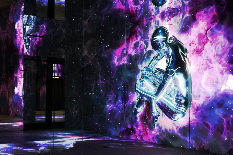 Hajime Sorayama Light, Reflection, Transparency Exhibition Tokyo