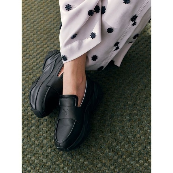 emmi×PUMA】LOAFYR EMMI | エミ(emmi) | マルイウェブチャネル