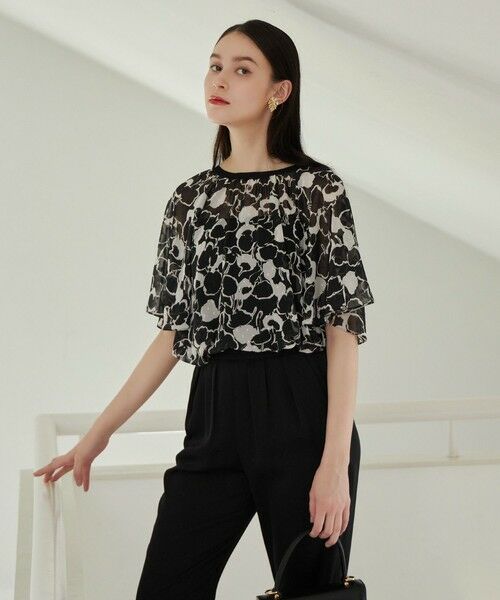 セール】 モノトーンフラワープリントボートネック ブラウス （シャツ