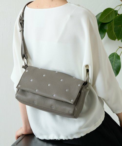 本革》ドットボディバッグ （ショルダーバッグ）｜BEARDSLEY