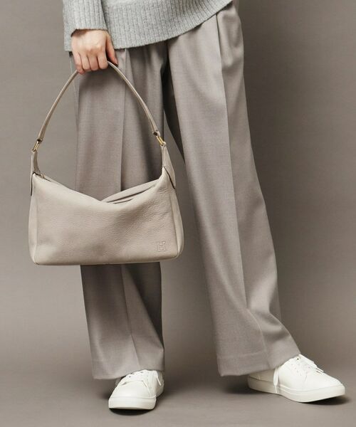 アルタレーナ】ヌバック レザーショルダーバッグ M 本革（商品番号