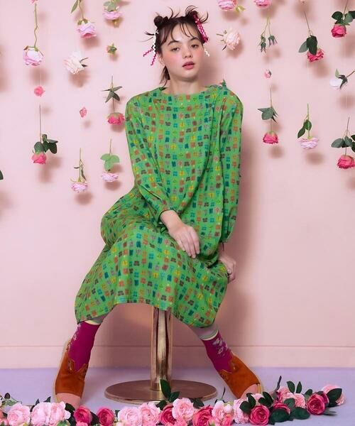 セール】 Mariposa 蝶々モチーフプリントワンピース （ロング・マキシ