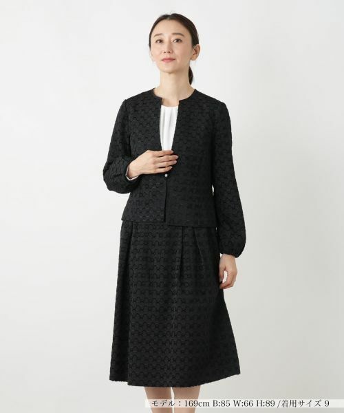 ドット柄セットアップスーツ【セレモニー】 （セットアップ）｜Leilian