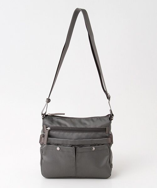 セール】 フロントポケット スクエアナイロンショルダー Sサイズ