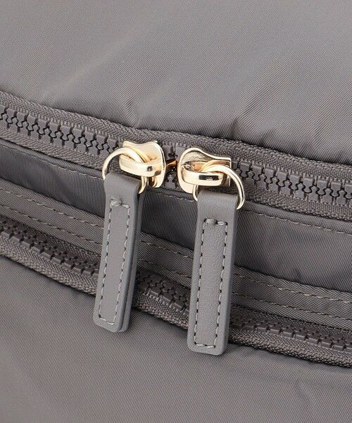 WEB＆一部店舗限定】METRO BODYBAG ボディバッグ （メッセンジャー