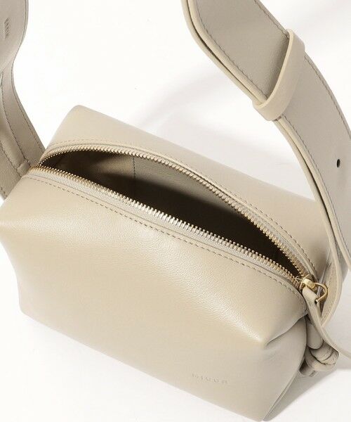 セール】 MIUUR LANTAU クロスボディバッグ （ショルダーバッグ