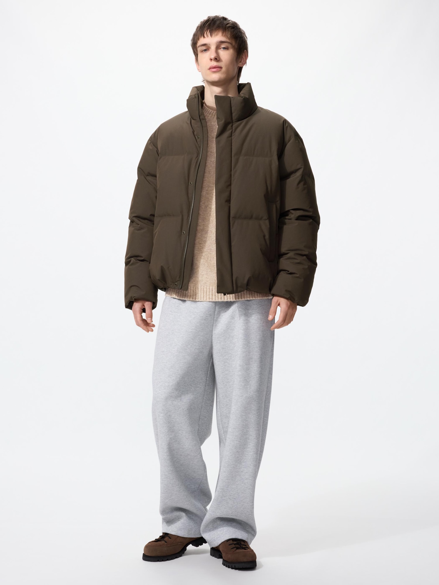 ユニクロ公式 | シームレスダウンジャケット