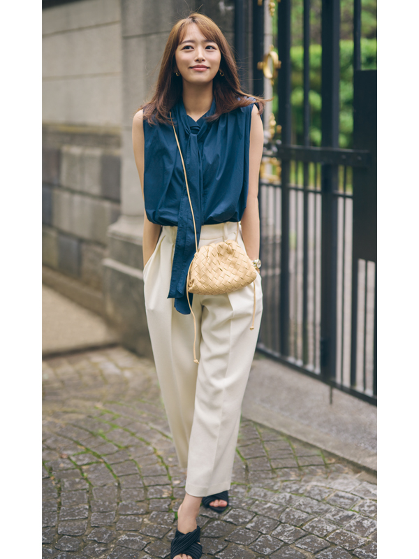 近藤千尋さん「この春から幼稚園ママ！ネイビーオシャレ始めました