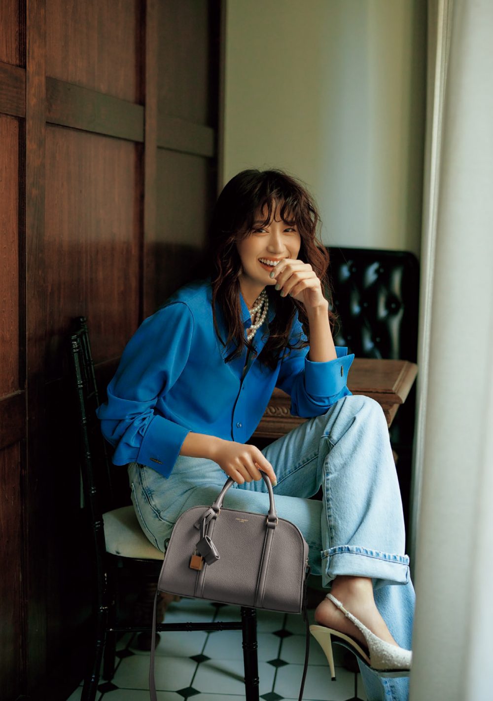 私たちのシンプルに女っぽさを足すならベーシックの相棒はSaint