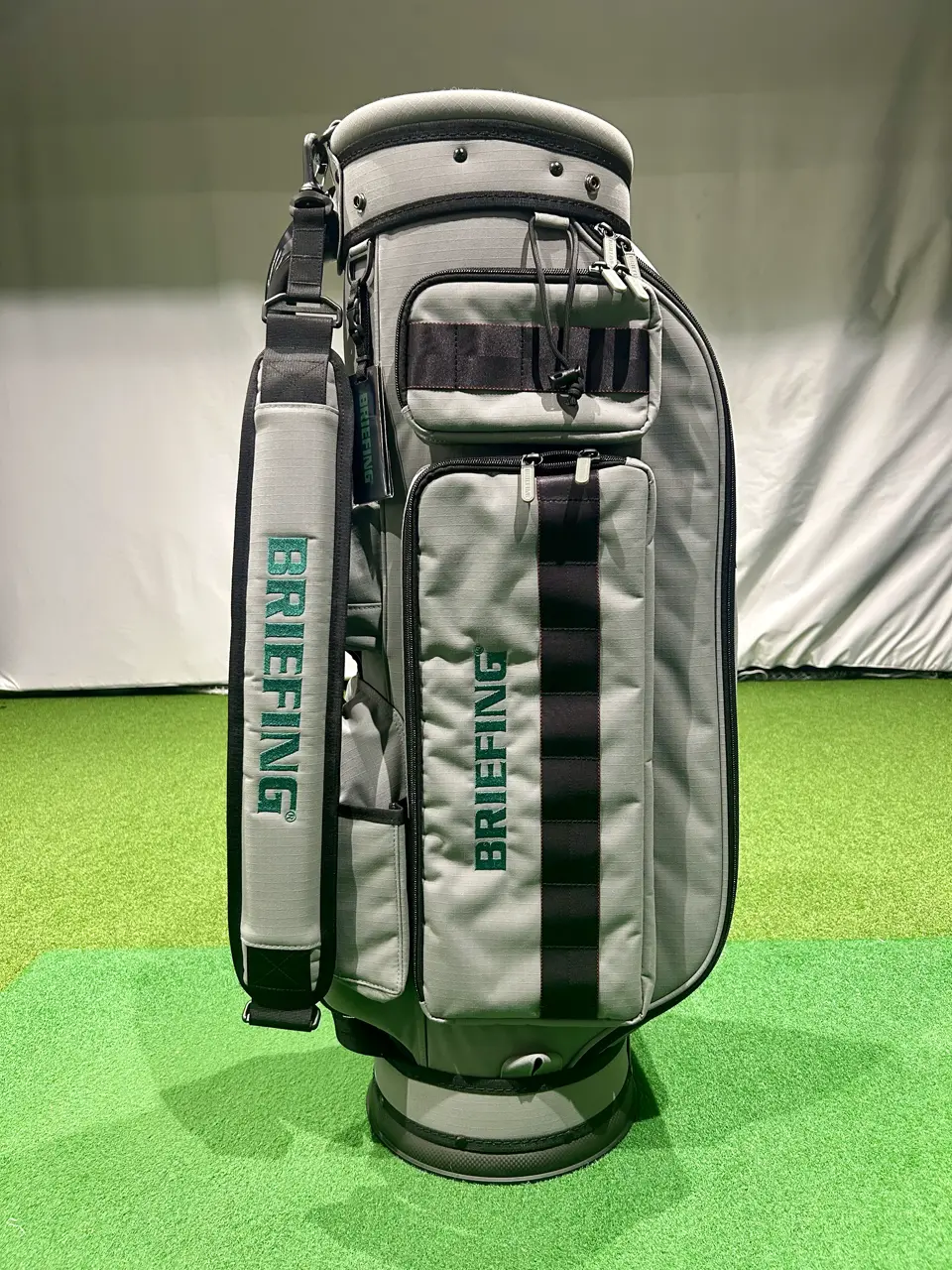 GDO別注 CR-6 #03 キャディバッグ(【男性】キャディバッグ)|BRIEFING