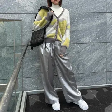 LADYMADE（レディメイド）｜ ラメフェザージャガードニット