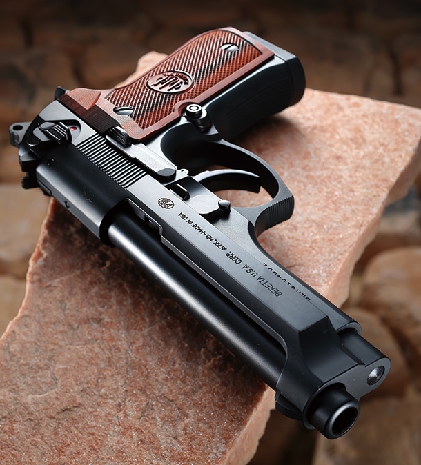 美しいローズウッドグリップを標準装備「ウエスタンアームズ ベレッタ