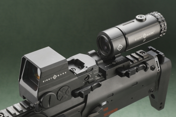 常識に囚われないモケイパドック「震閃電・BIG-CAP カスタム