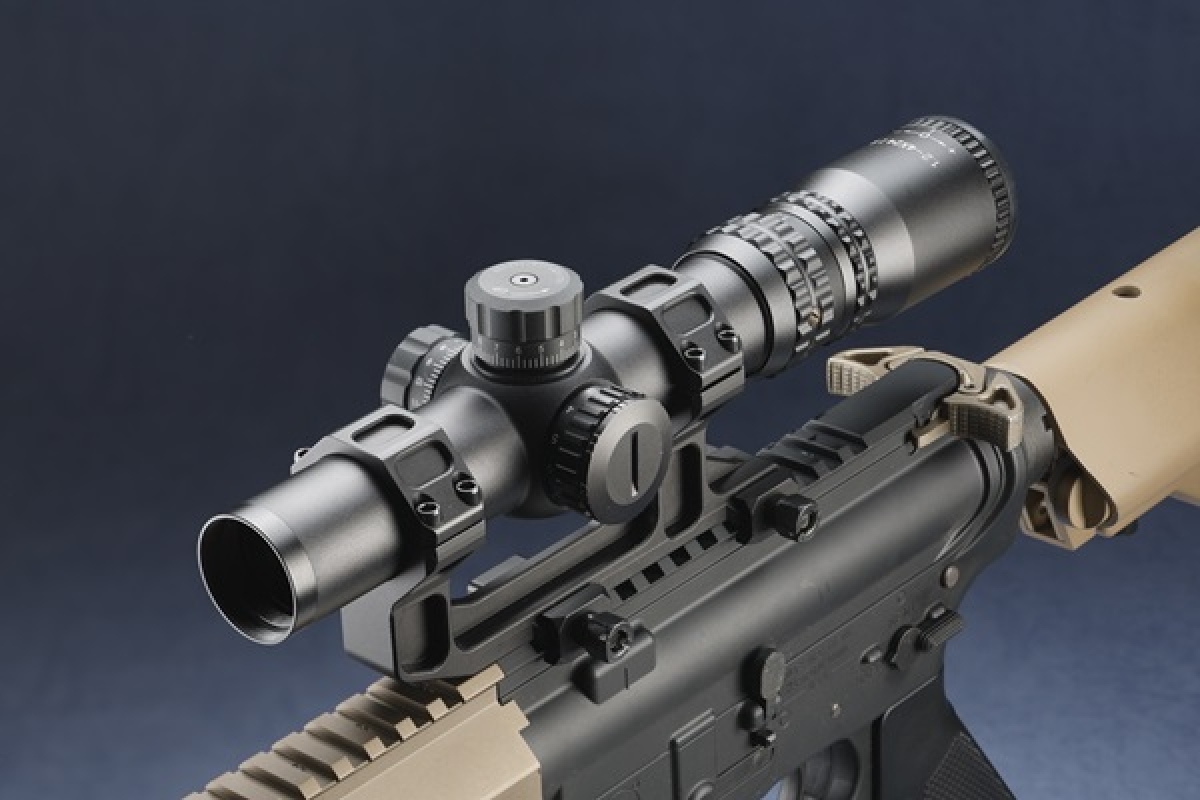 マイ】東京マルイ レシーライフル＋ショートスコープ+スペアマグ+