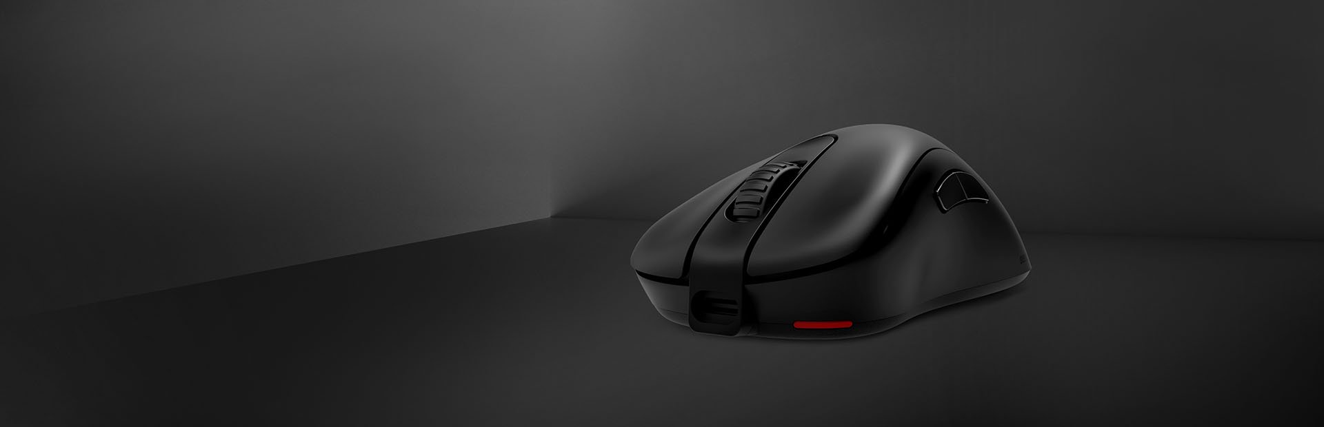 ZOWIE EC3-CW Wireless Ergonomic eSports Gaming Mouse | ZOWIE APAC