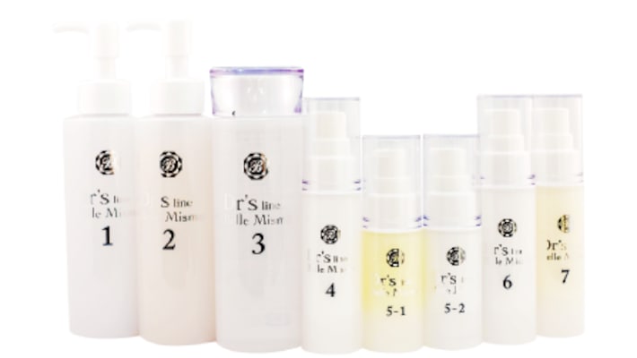 クリニックオリジナルコスメ】ベルミスモDS LINE（デザインスキン