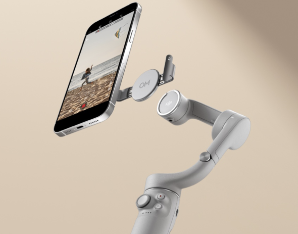 ヒッチコック風ズームがスマホで撮れるジンバル DJI、「DJI OM 5」を
