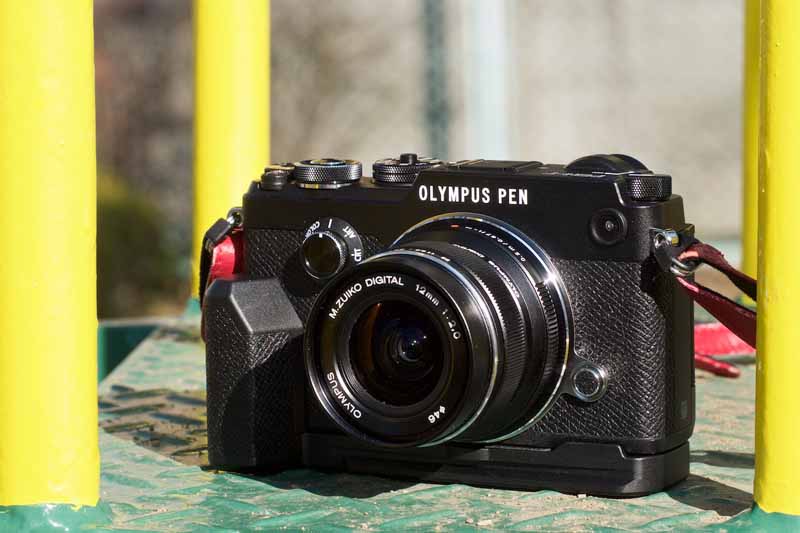 カメラファンを魅了する、質感の高いPEN――オリンパス「PEN-F」（1/3
