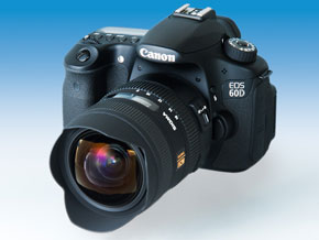 第1回 風景をまるごと写す超広角ズーム――シグマ「8-16mm F4.5-5.6 DC