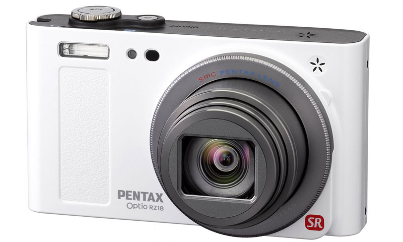 ペンタックス、光学18倍ズームのコンパクトデジカメ「PENTAX Optio