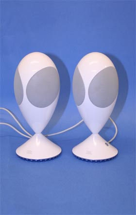 宇宙デザイン”から正統派サウンド――JBL「encounter」：レビュー小特集