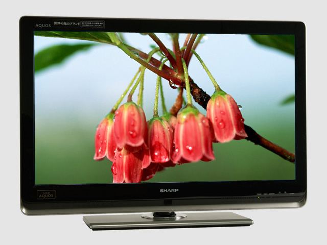 HDD＆BD内蔵、まさに“死角なし”のオールインワンAQUOS「LC-32DR3