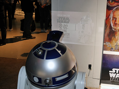 R2-D2型冷蔵庫」だけじゃなかった――AQUA「STAR WARSシリーズ」一挙登場