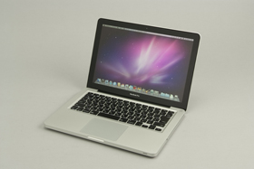 MacBook」か「MacBook Pro」か、それが問題だ：13型MacBookファミリー
