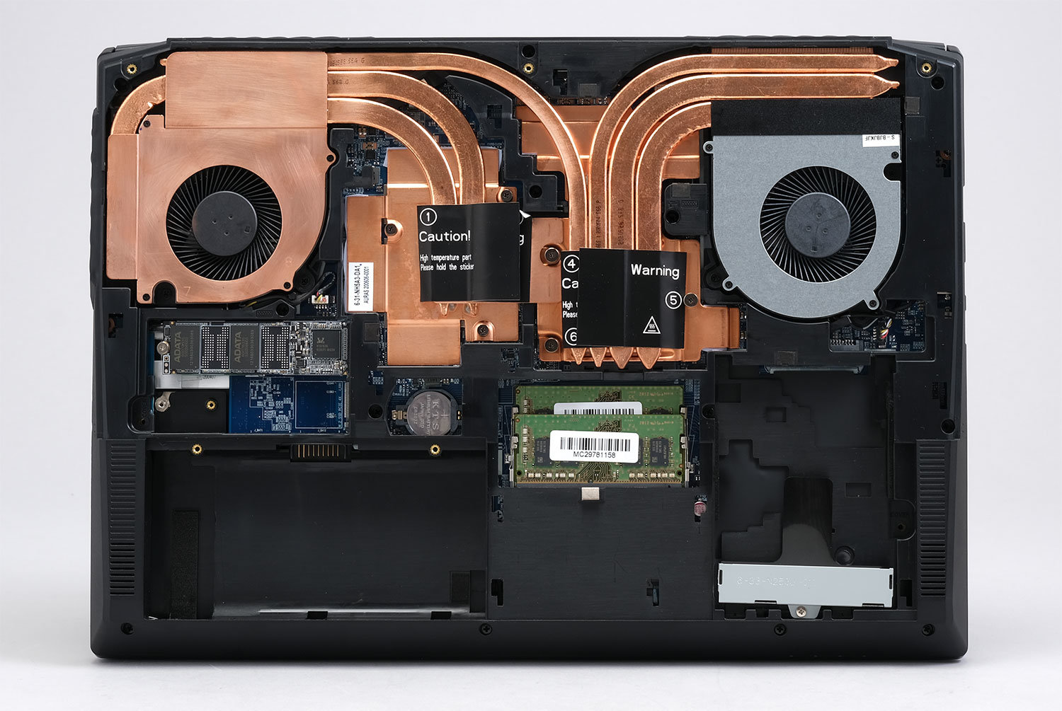 8コア16スレッド！ Ryzen 7 3700X搭載のデスクノートPC「DAIV 5D-R7