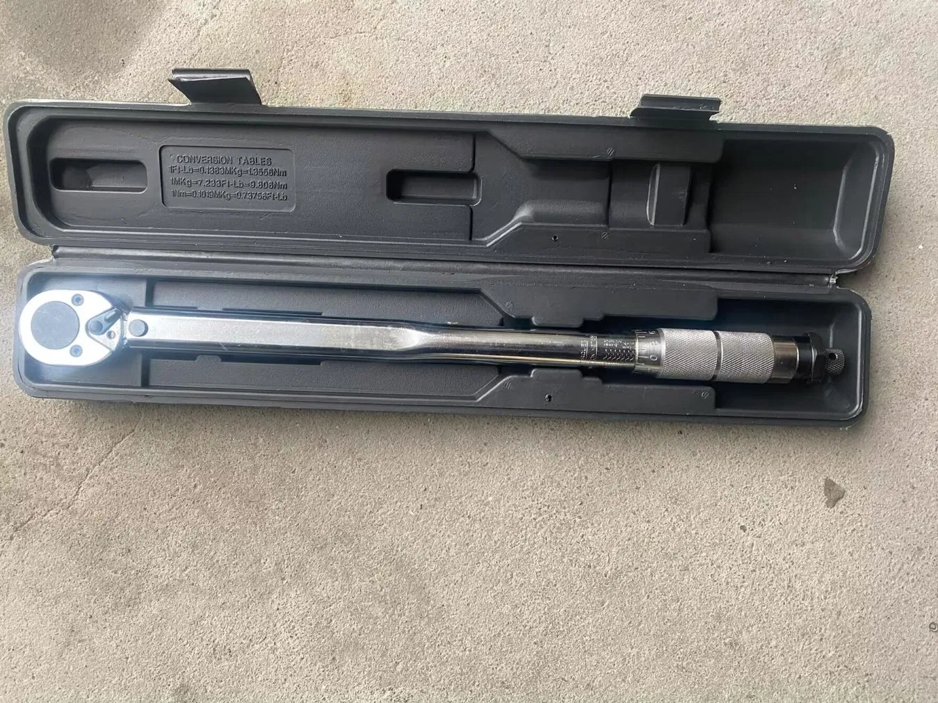 1/2' Drive Torque Wrench Set (28-210NM) - 1/2' Drive Torque Wrench