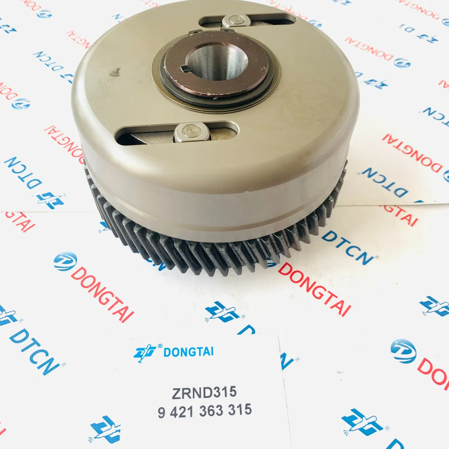 Good Quality Mitsubishi Me736904 62t Zrnd315 9421363315 - Pump and