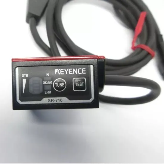 New Original Keyence Sr-710 Ultra-Compact 1d and 2D Code Reader