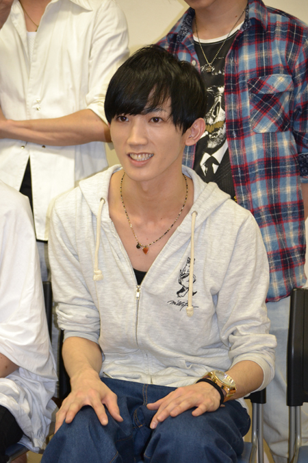 玉城裕規が異色の朗読劇『ドグラ・マグラ』に出演 | チケットぴあ[演劇