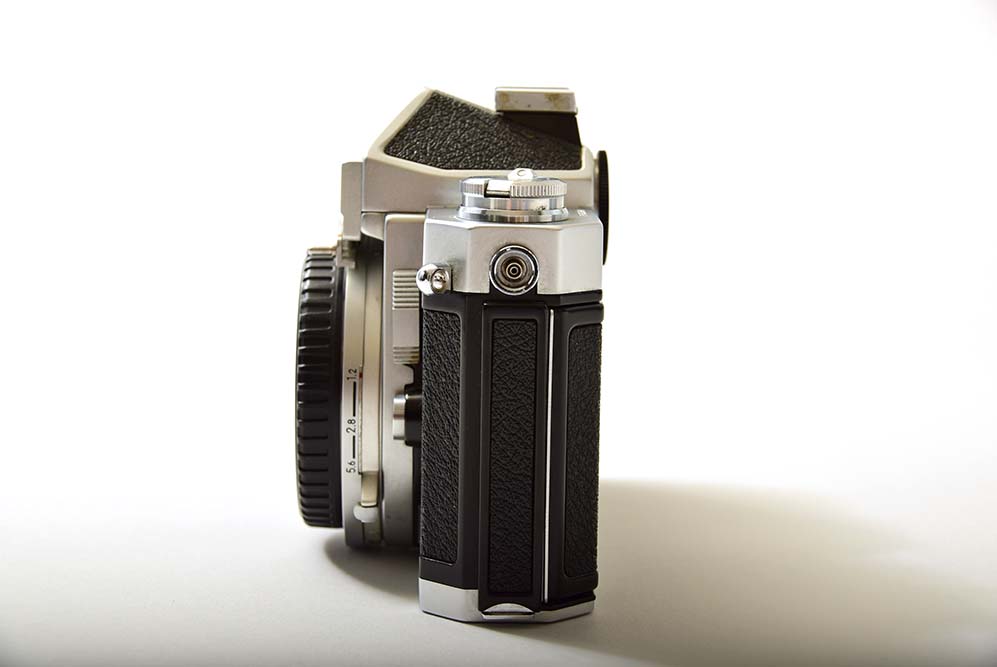 ニコン ニコマートFT2シルバー 中古カメラ・レンズ販売 | メディア