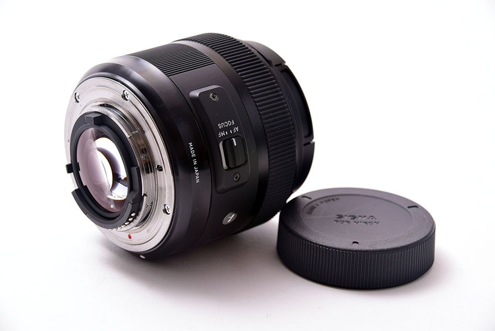 シグマ 30mm F1.4 DC HSM Art(ニコンFマウント) 中古カメラ・レンズ