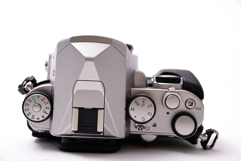 PENTAX (ペンタックス) KP ボディ シルバー 中古カメラ・レンズ販売