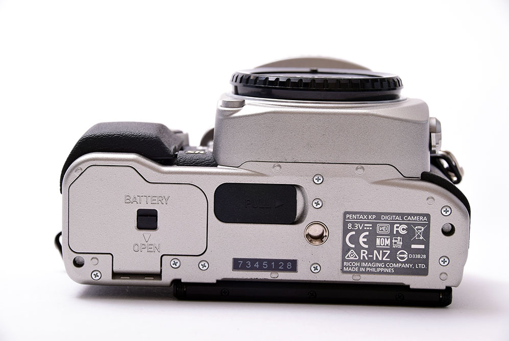 PENTAX (ペンタックス) KP ボディ シルバー 中古カメラ・レンズ販売