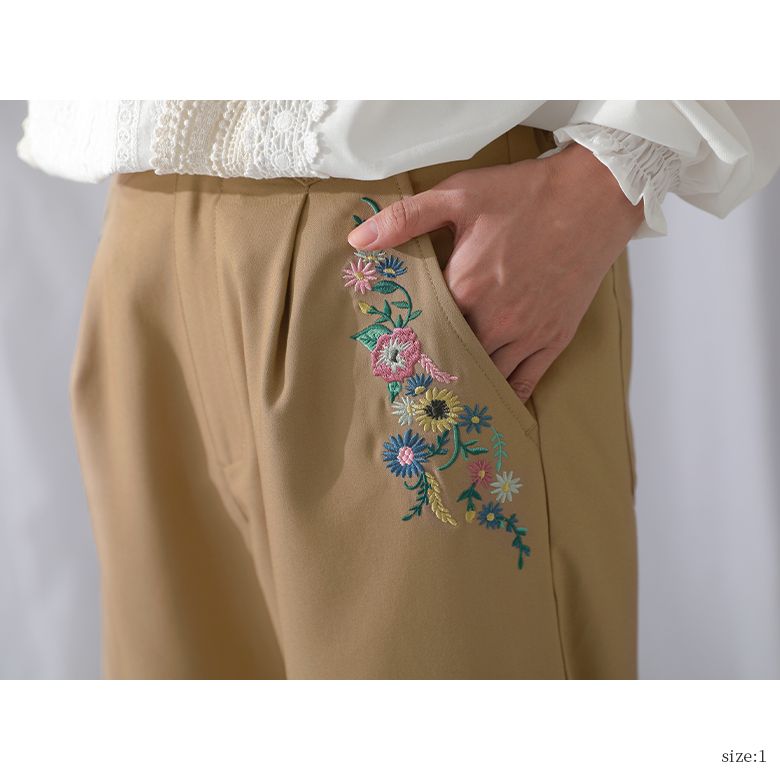 somari imagination花柄刺繍ストレートワイドパンツ』